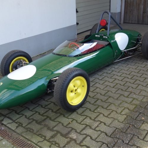 Lotus 22