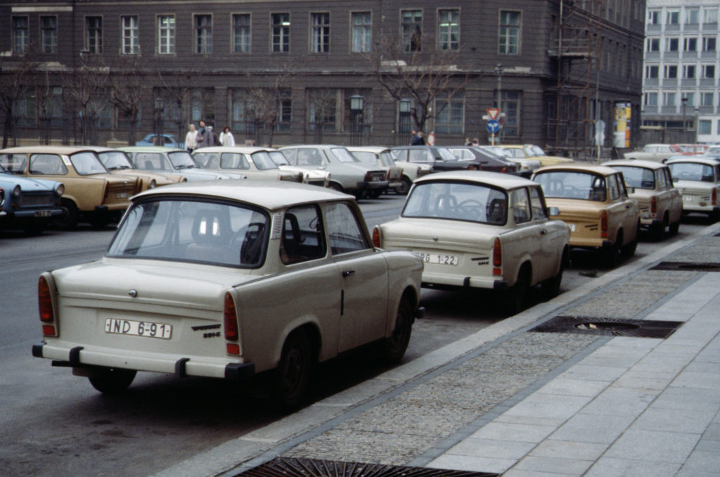 Von Rapha&euml;l Thi&eacute;mard from Belgique - Berlin 1989, Fall der Mauer, Chute du mur, CC BY-SA 2.0, https://commons.wikimedia.org/w/index.php?curid=8409038