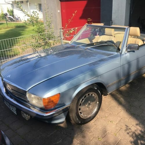 Mercedes Benz 560 SL